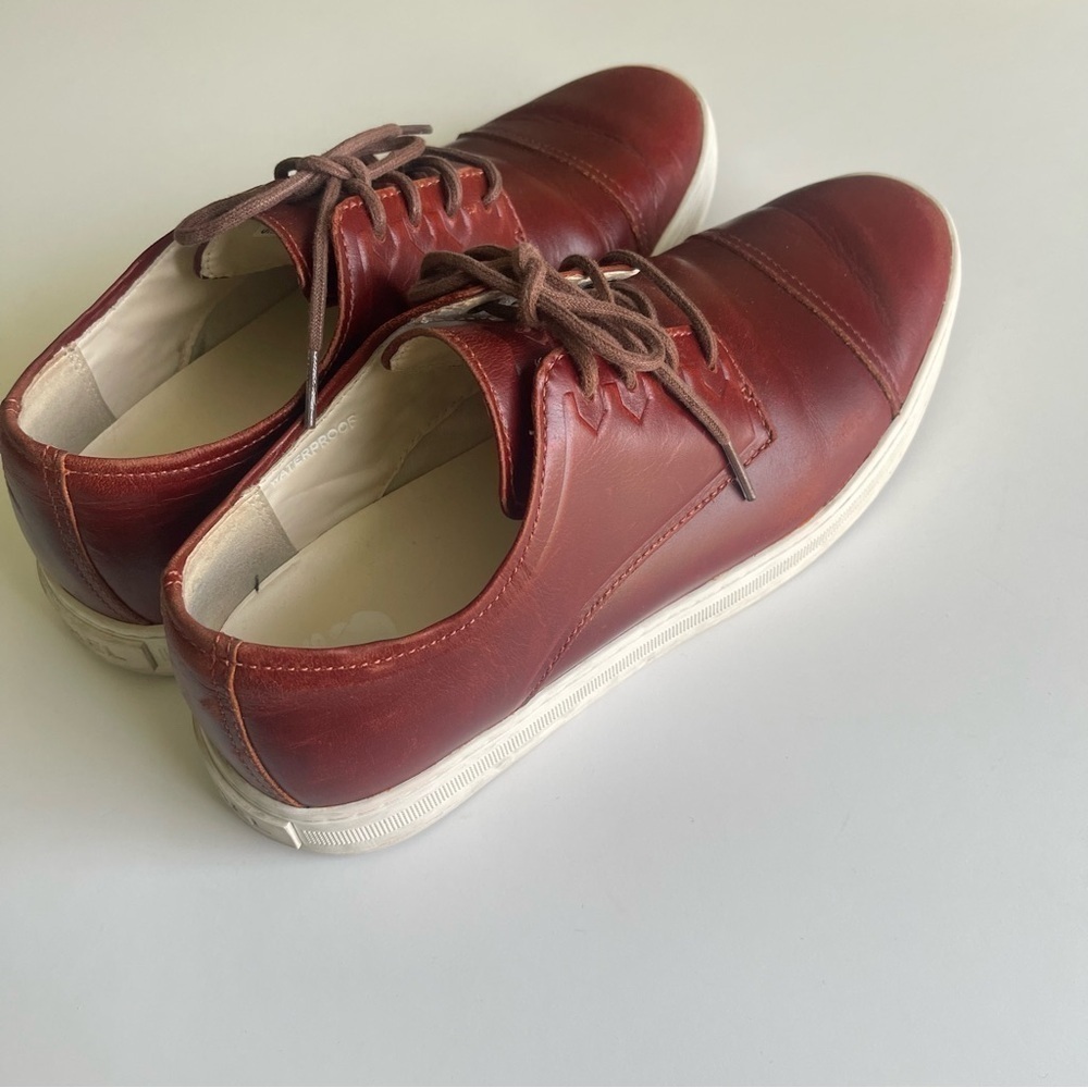Sorel Caribou Brown Leather Moccasin Sneakers Men’s Size 9 Lace Up Waterproof